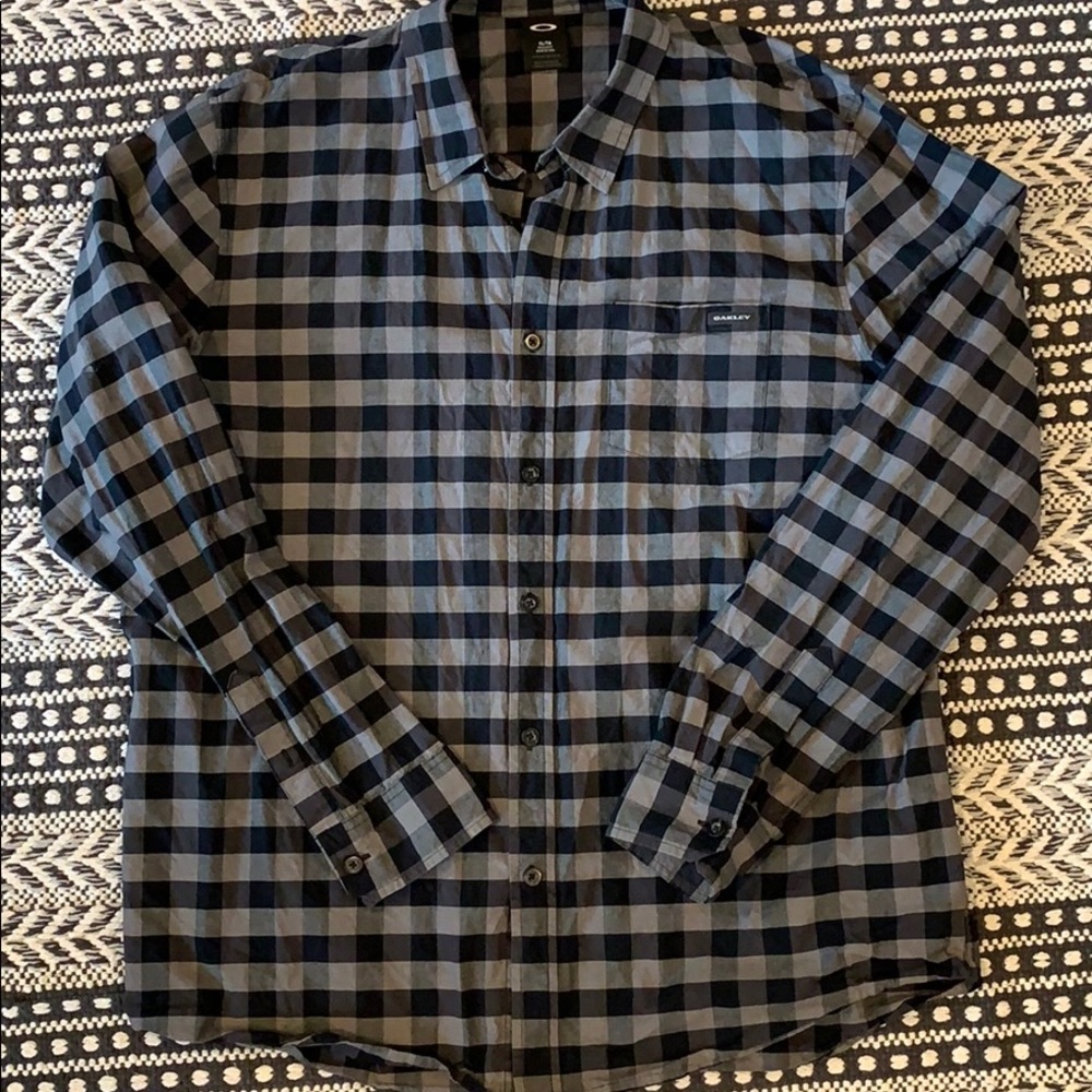 Mens Oakley Shirt
